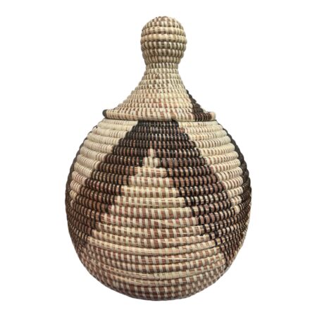 Woven basket. size large.color beige with brown accent