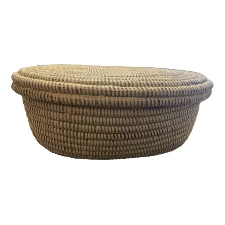 Woven basket  color beige  oval size M